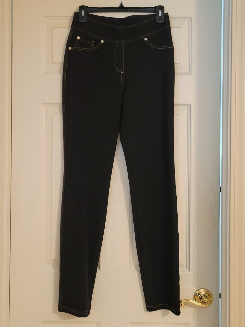 Nygard Slims Indigo Pull-on Skinny Jeans, Size S/P. New with tags